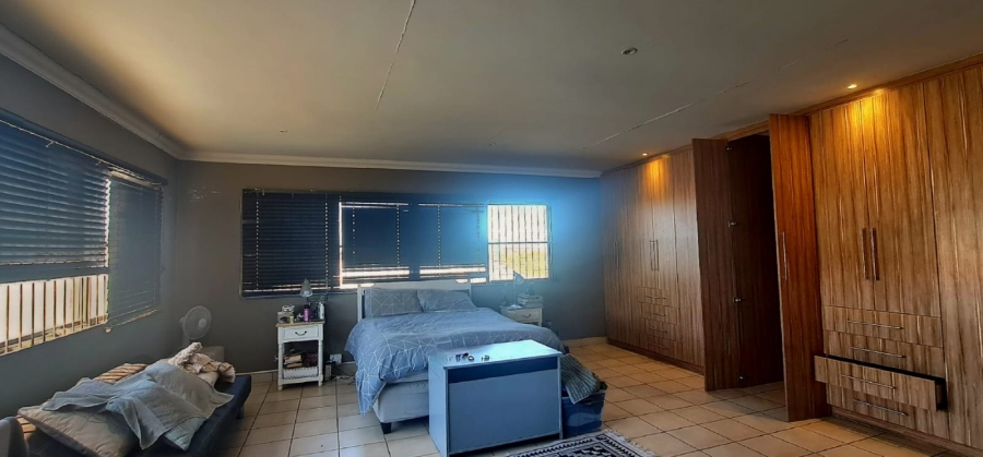 Commercial Property for Sale in Bainsvlei Free State
